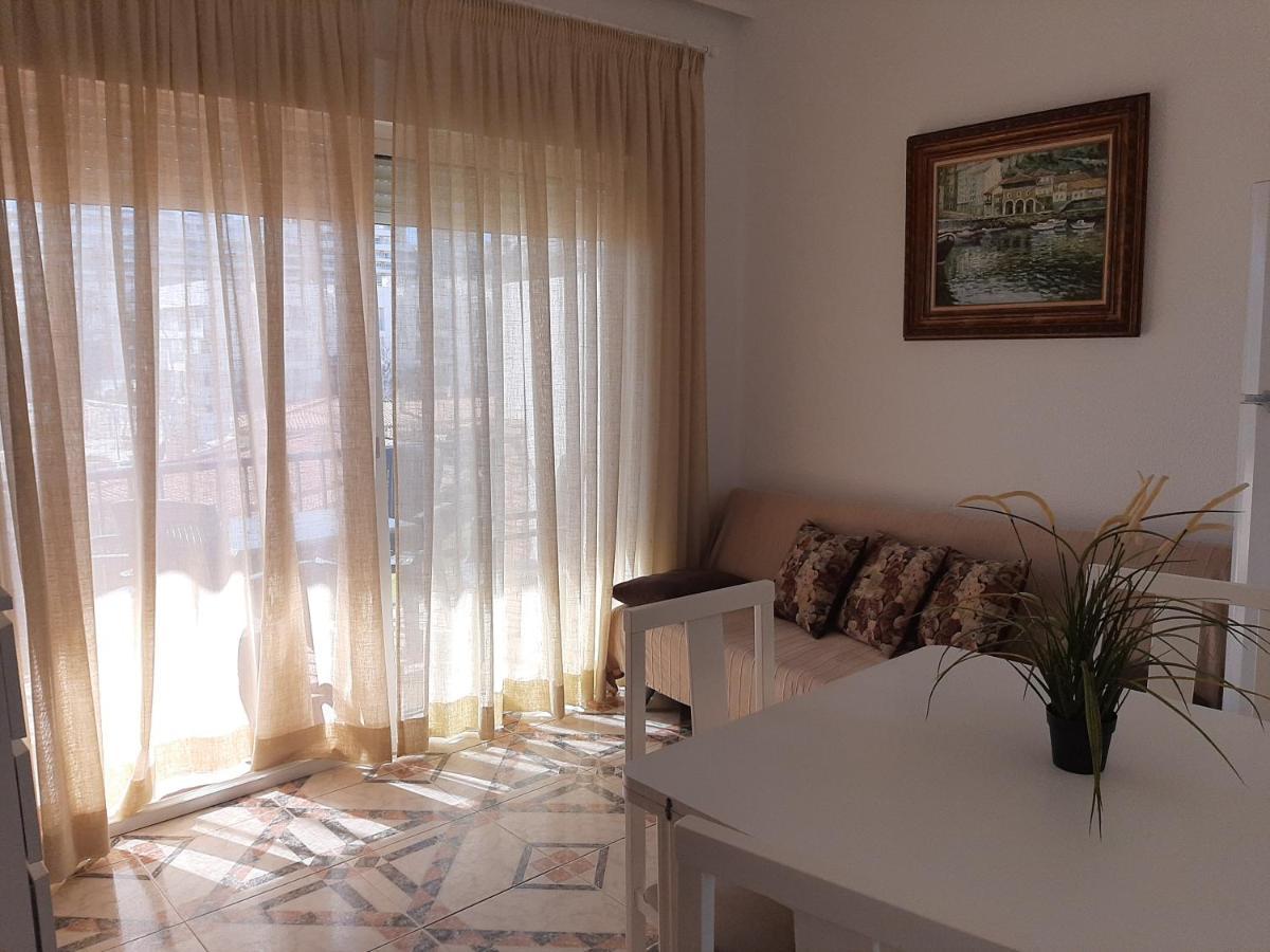 Apartamento Jazmin Playamar 1ª Linea De Playa Apartment Торемолинос Екстериор снимка
